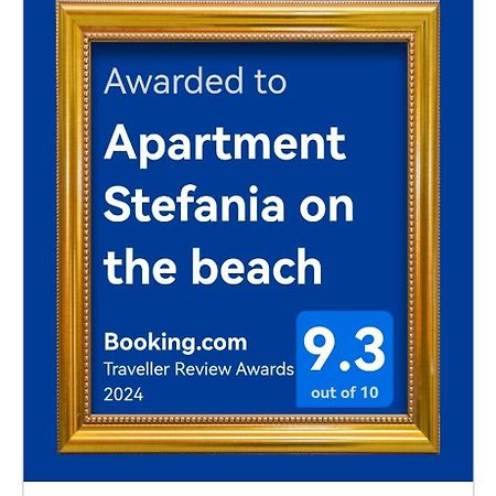 Apartment Stefania On The Beach Koromačno 外观 照片