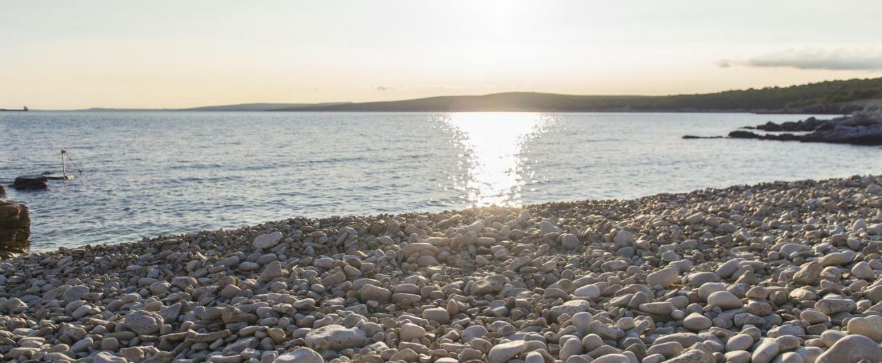Apartment Stefania On The Beach Koromačno 外观 照片